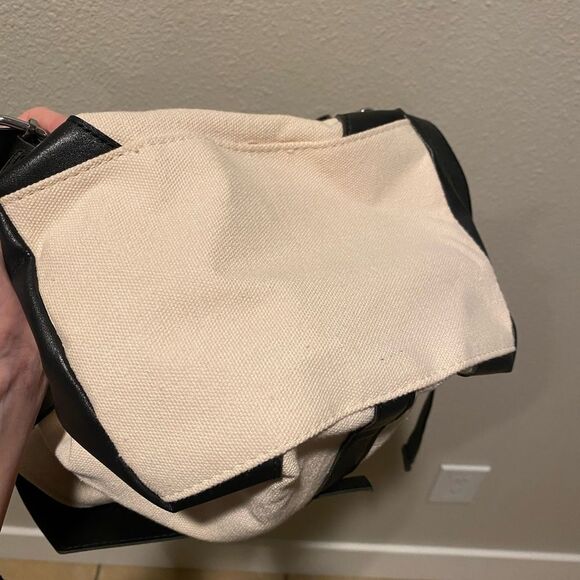 Deux Lux Faux Leather Backpack Bag cream and black - Picture 12 of 12